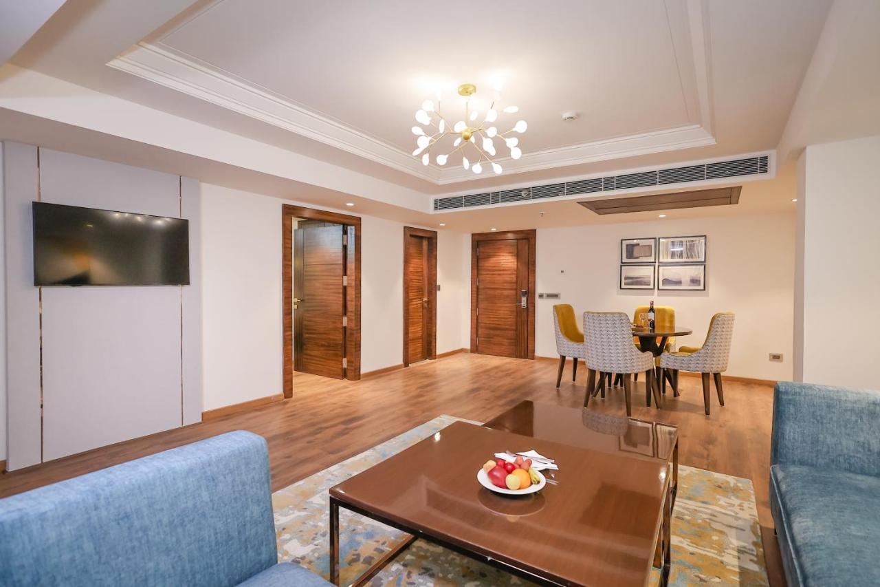 Regenta Dehradun By Royal Orchid Hotels Limited 외부 사진
