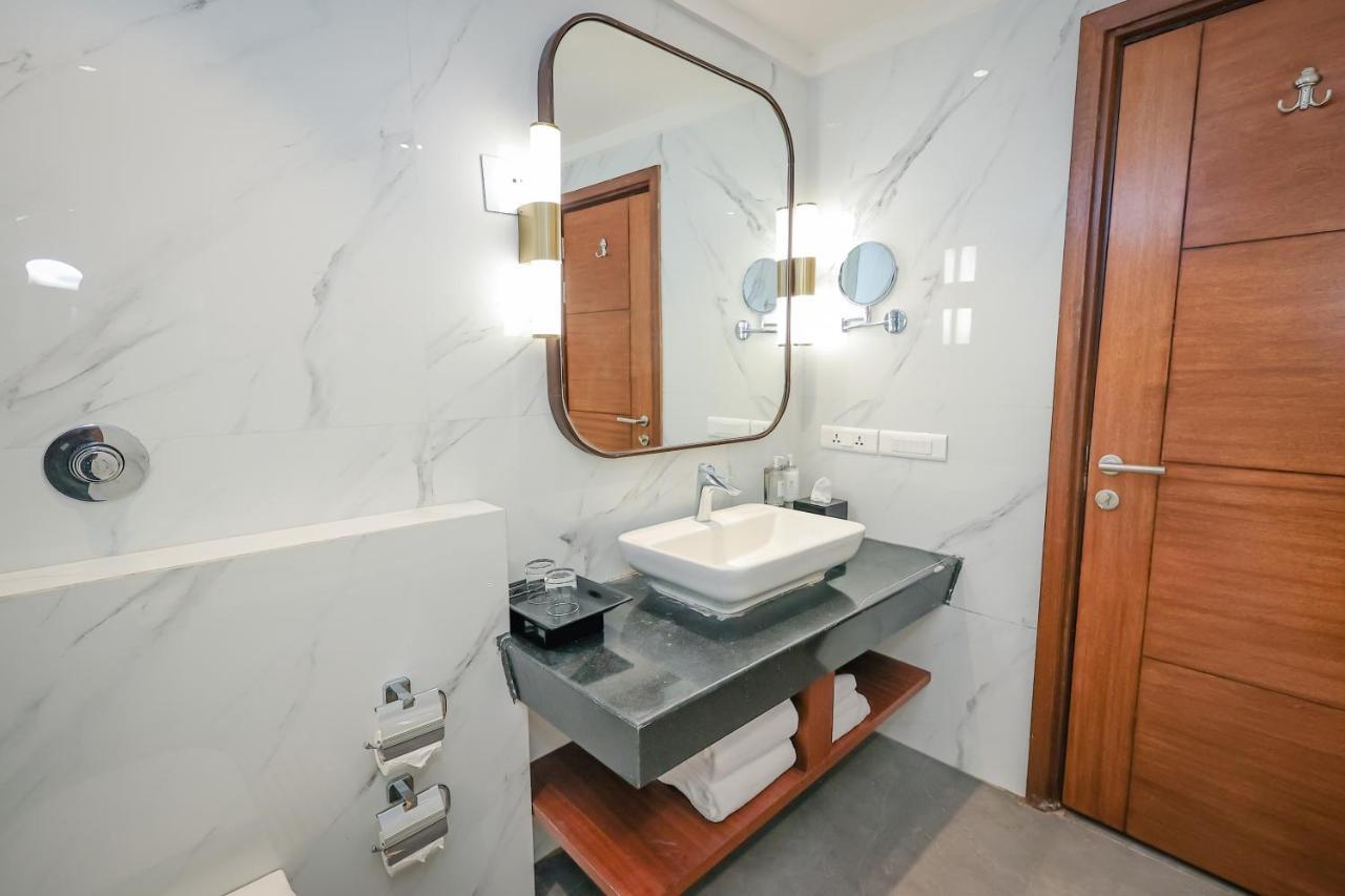 Regenta Dehradun By Royal Orchid Hotels Limited 외부 사진