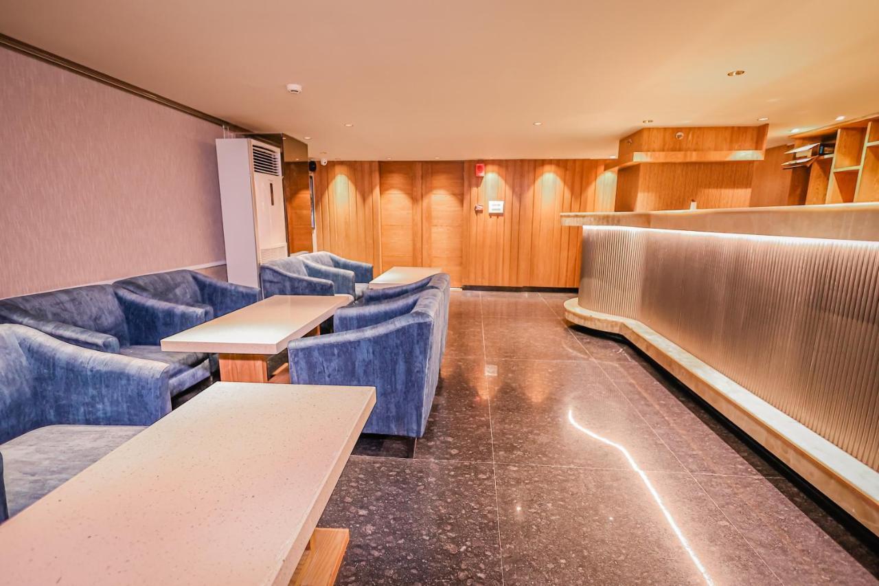 Regenta Dehradun By Royal Orchid Hotels Limited 외부 사진