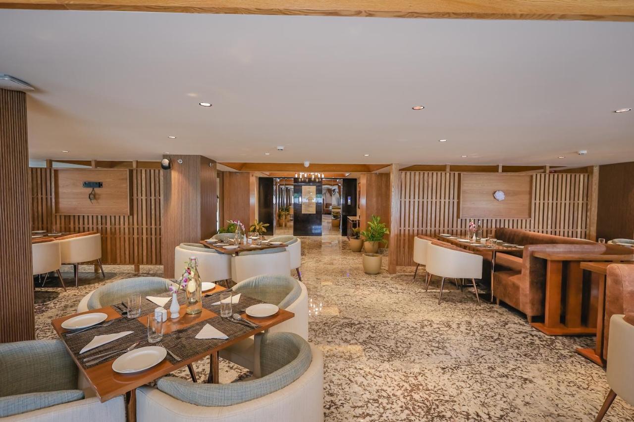 Regenta Dehradun By Royal Orchid Hotels Limited 외부 사진