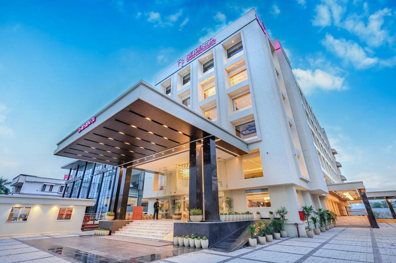Regenta Dehradun By Royal Orchid Hotels Limited 외부 사진