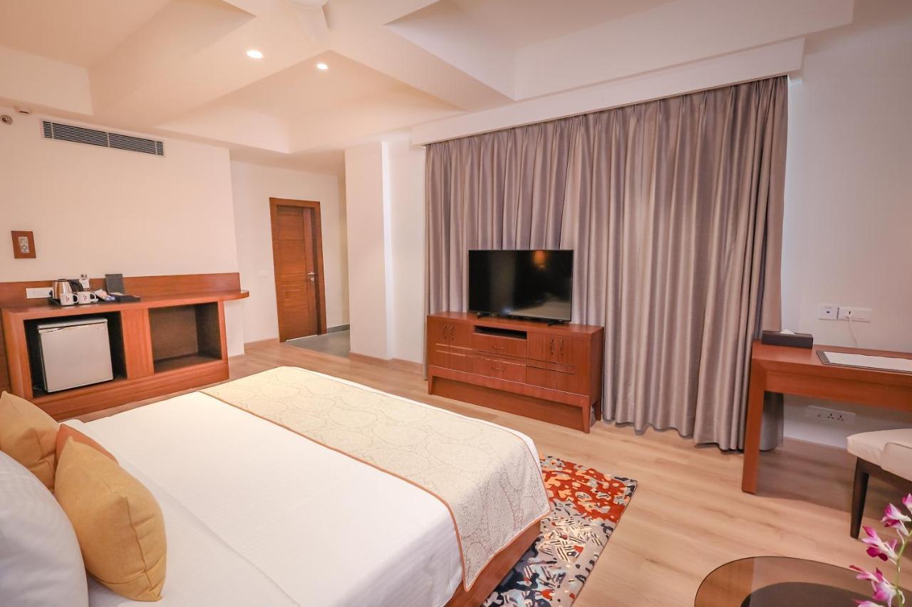 Regenta Dehradun By Royal Orchid Hotels Limited 외부 사진