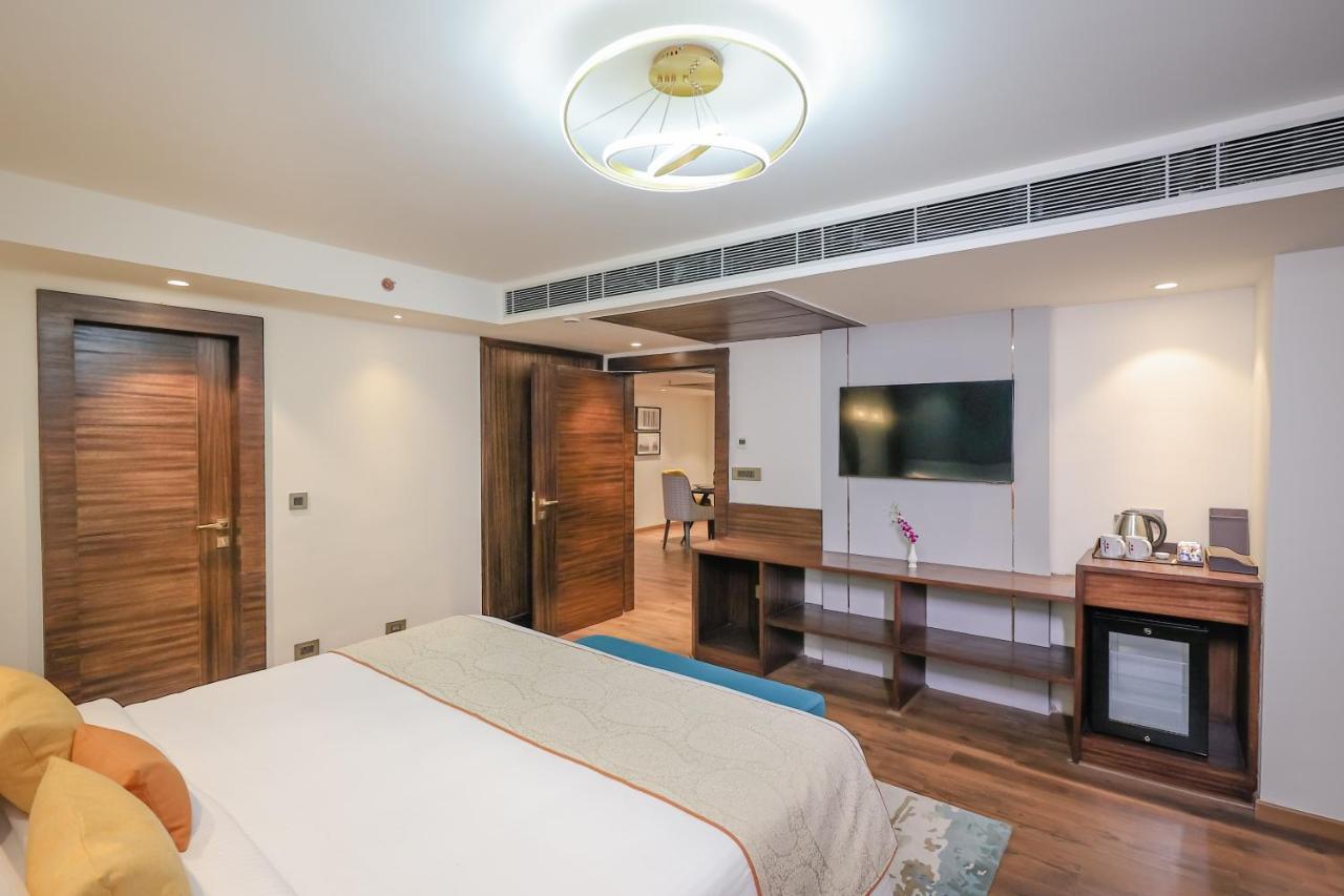 Regenta Dehradun By Royal Orchid Hotels Limited 외부 사진