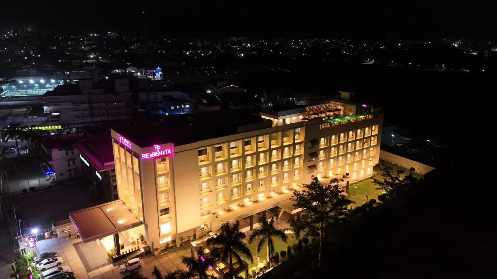 Regenta Dehradun By Royal Orchid Hotels Limited 외부 사진